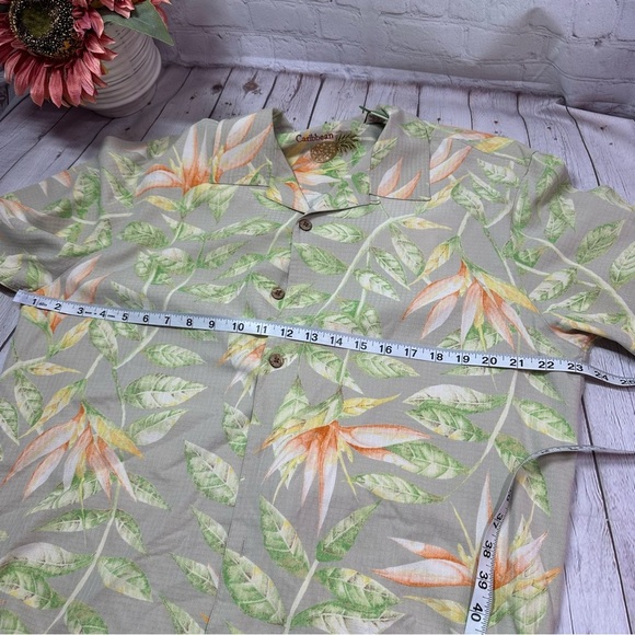Caribbean silk Tropical floral Leaf pattern casual camp Hawaiian Shirt sz L - Picture 6 of 6